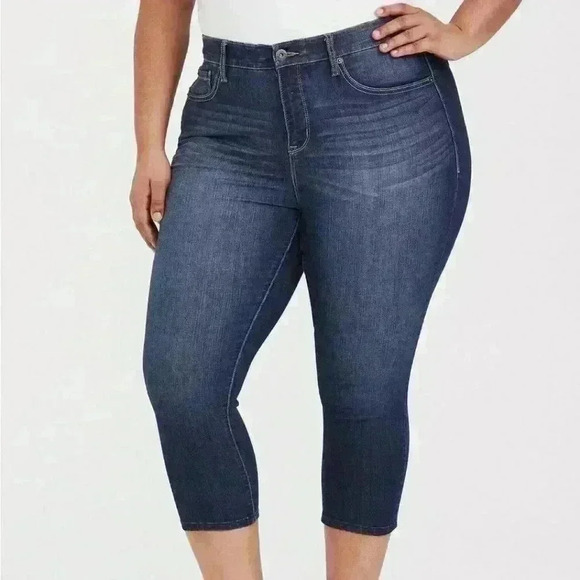 torrid Denim - Torrid High Rise Cropped Curvy Jeans Size 26R #6